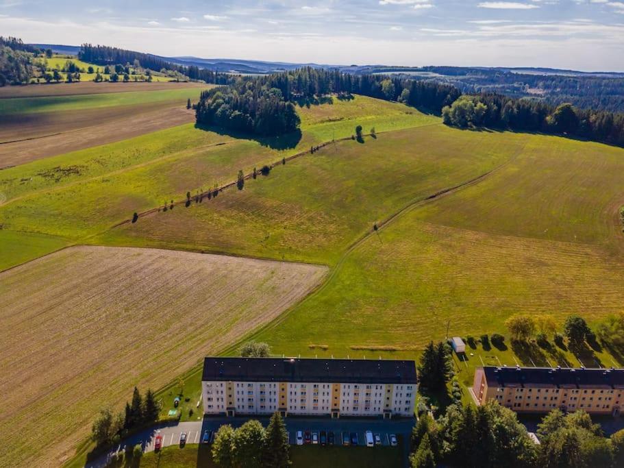 Franzis Feriendomizil Im Herzgebirge Am Skihang Auerbach  Екстериор снимка