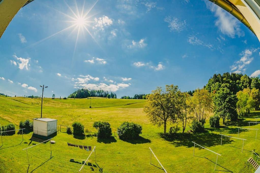 Franzis Feriendomizil Im Herzgebirge Am Skihang Auerbach  Екстериор снимка